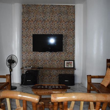 Seaside Traveler'S Inn By Camiguin Island Home Catarman  ภายนอก รูปภาพ