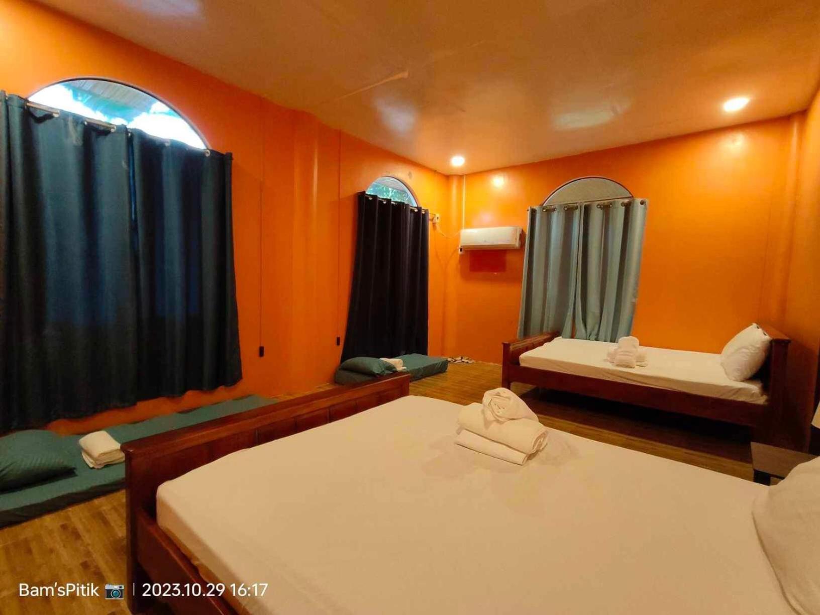 Seaside Traveler'S Inn By Camiguin Island Home Catarman  ภายนอก รูปภาพ